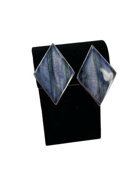 Vintage ceramic diamond shaped clip on earrings